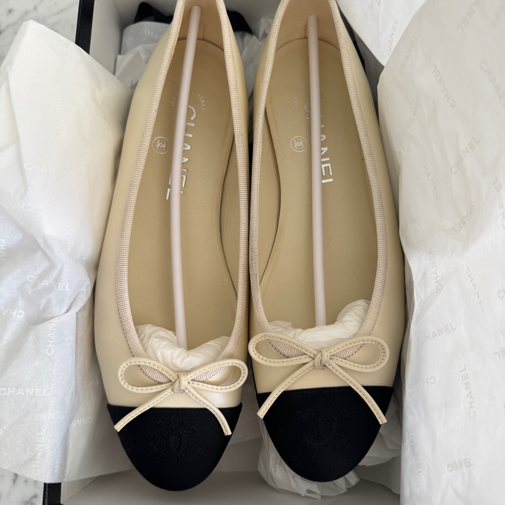 Chanel Ballet Flats - Size 37.5 - 2024